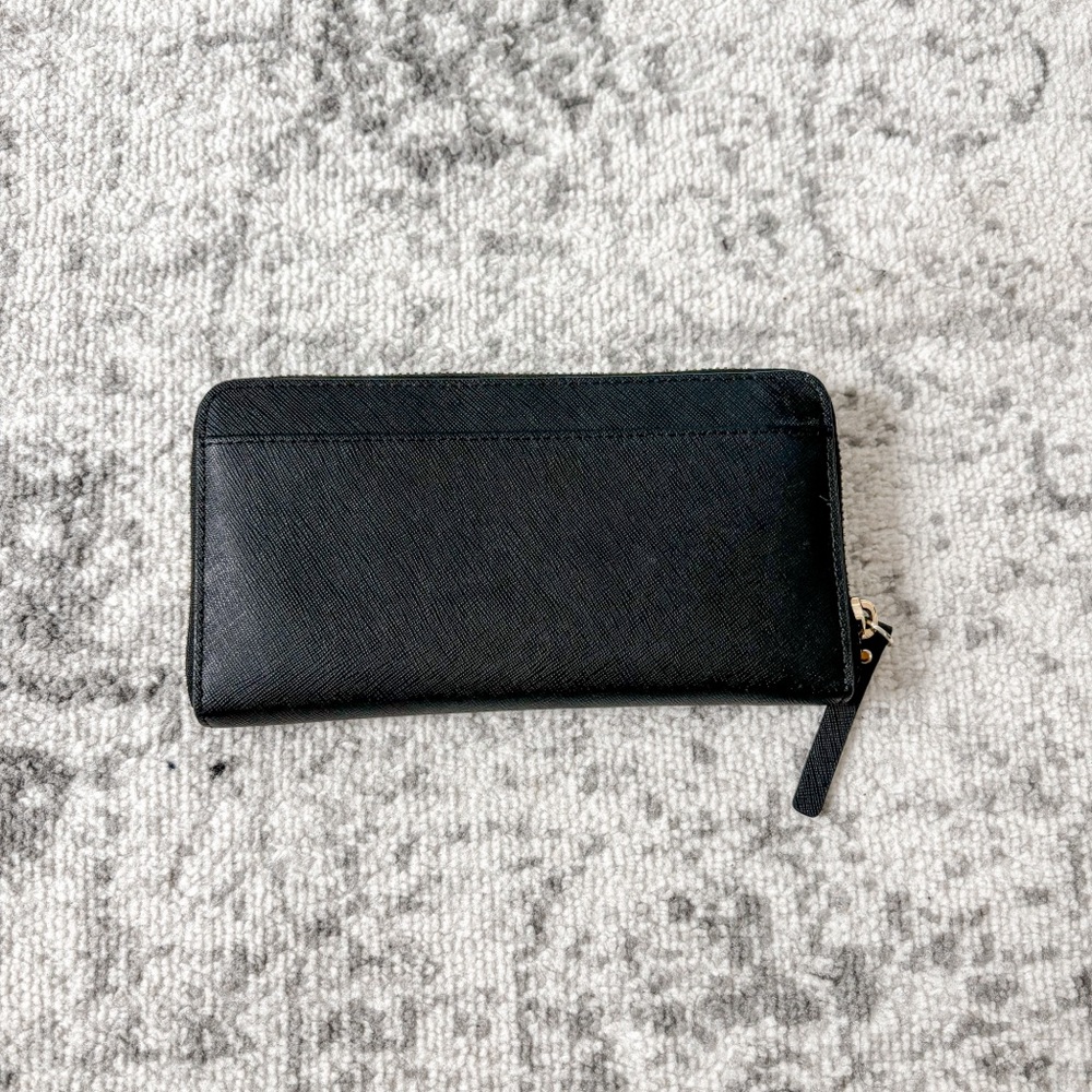 Kate Spade Black Leather Continental Zippered Wallet - Picture 3 of 10